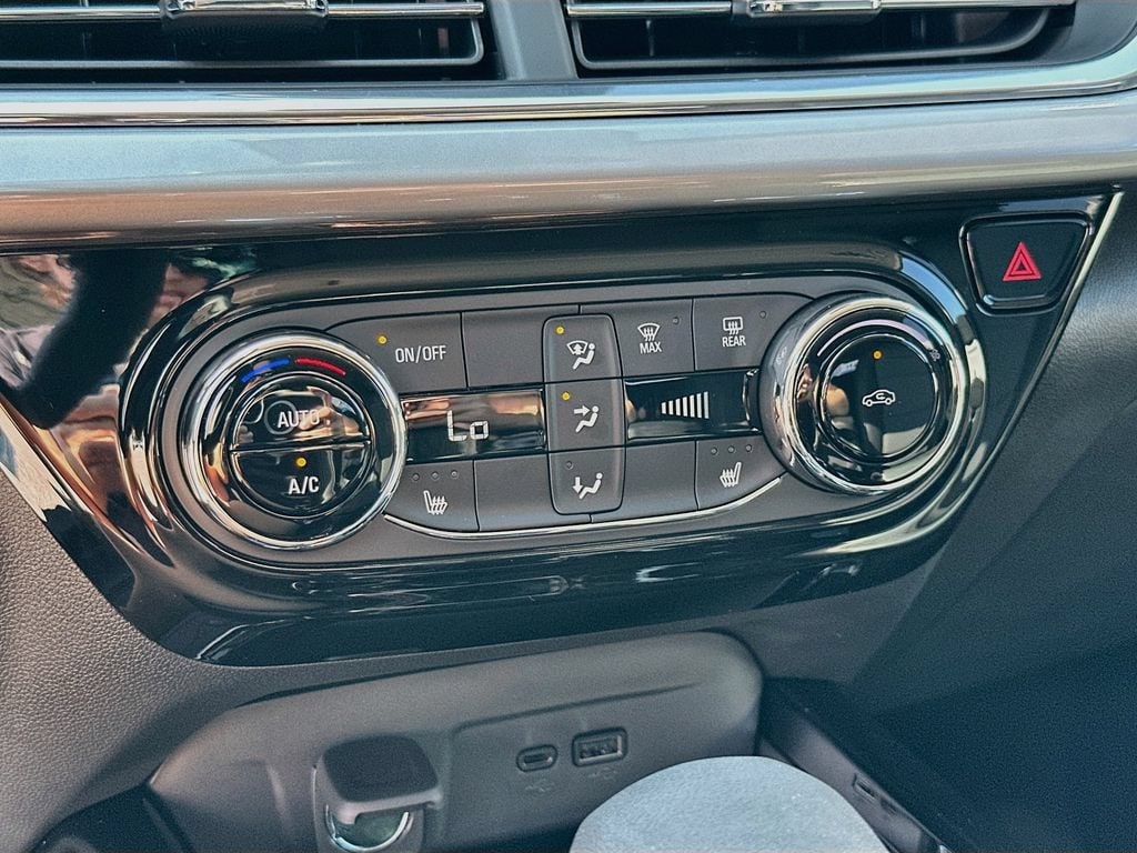 2026 Chevrolet Trax LT - Photo 20