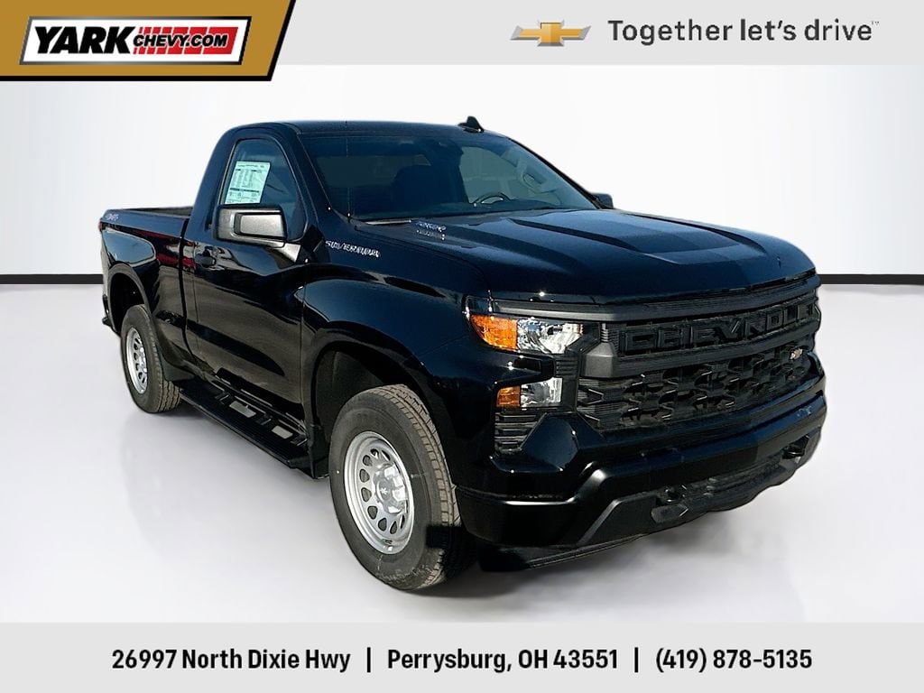2026 Chevrolet Silverado Base's photo