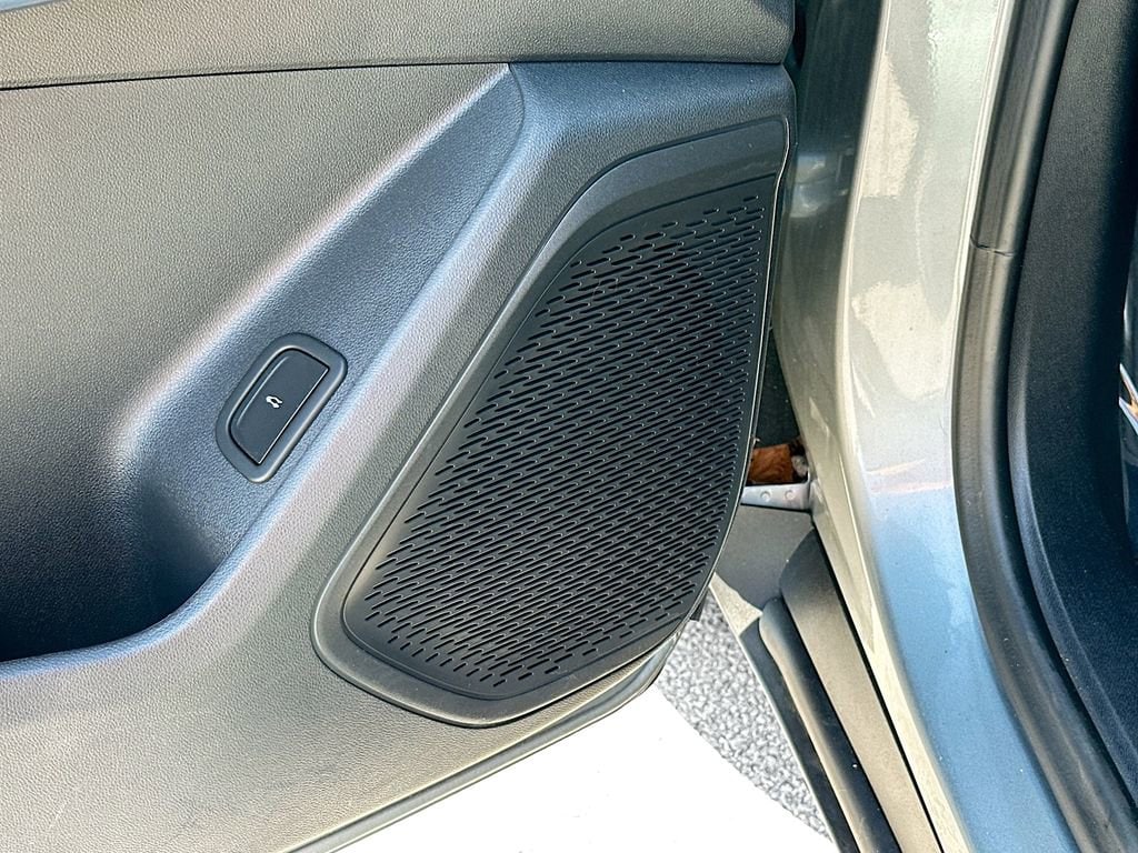2025 Chevrolet Traverse LT - Photo 26