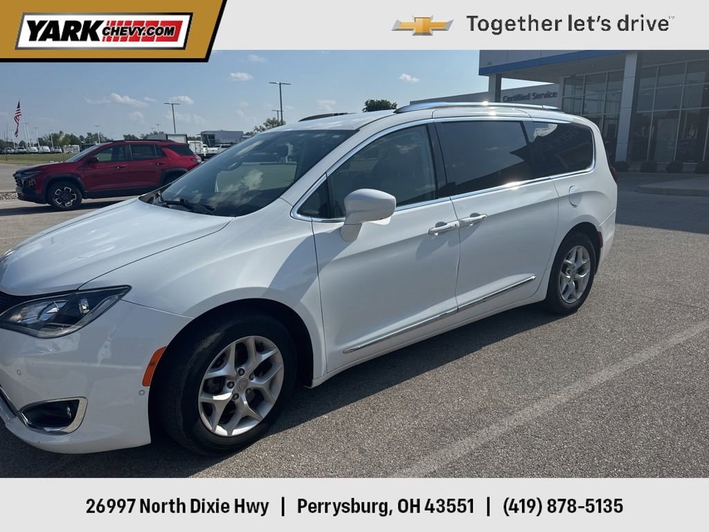2018 Chrysler Pacifica Touring L Plus