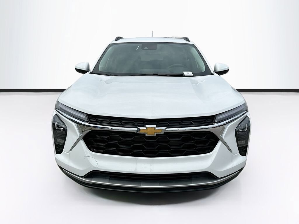 New 2026 Chevrolet Trax LT SUV
