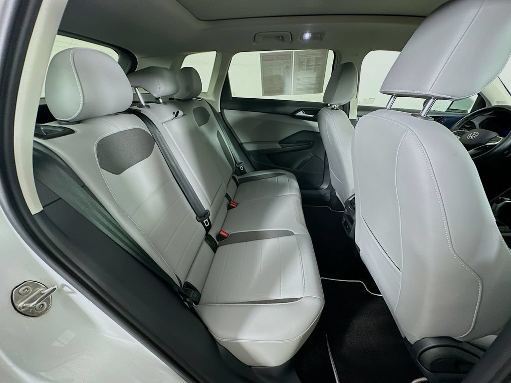 2023 Volkswagen Taos SE - Photo 34