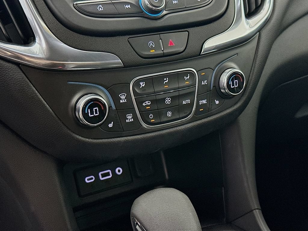 2024 Chevrolet Equinox LT - Photo 22