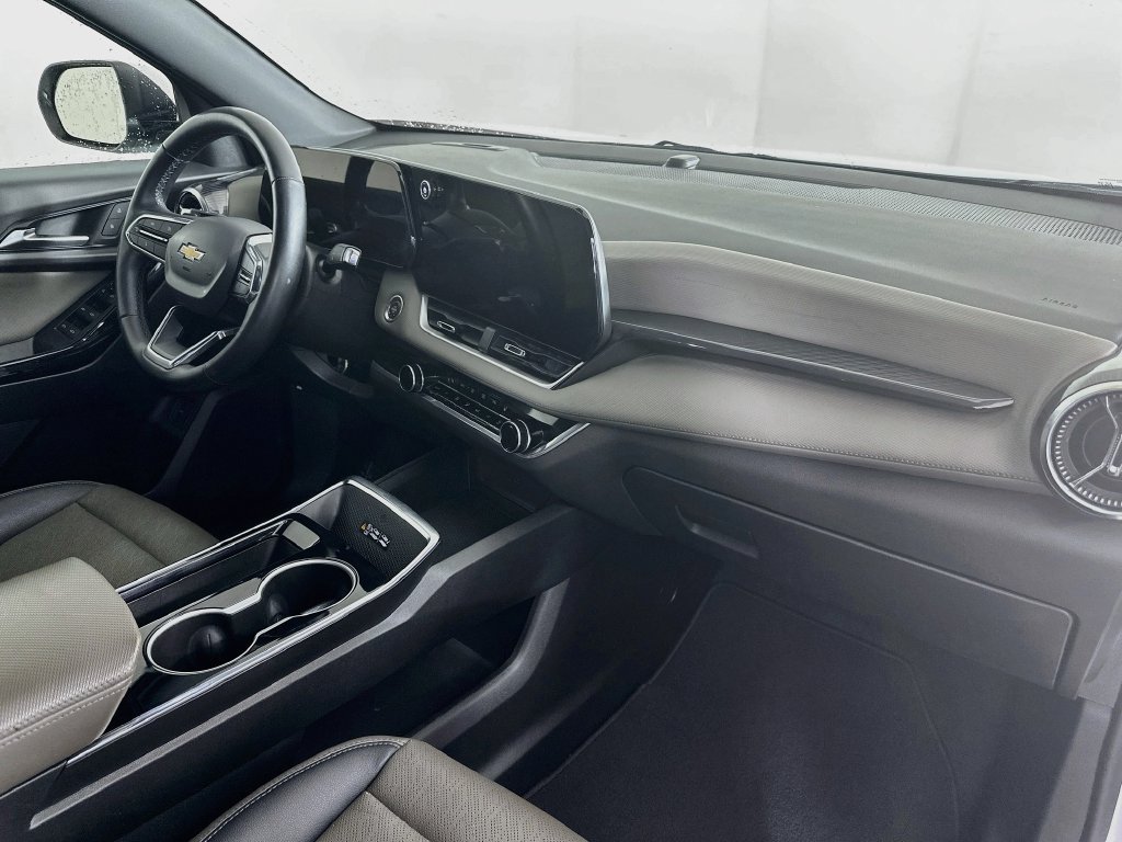 2025 Chevrolet Equinox LT - Photo 37