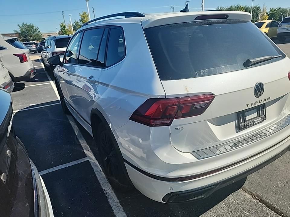 2022 Volkswagen Tiguan SE R-Line Black photo 3