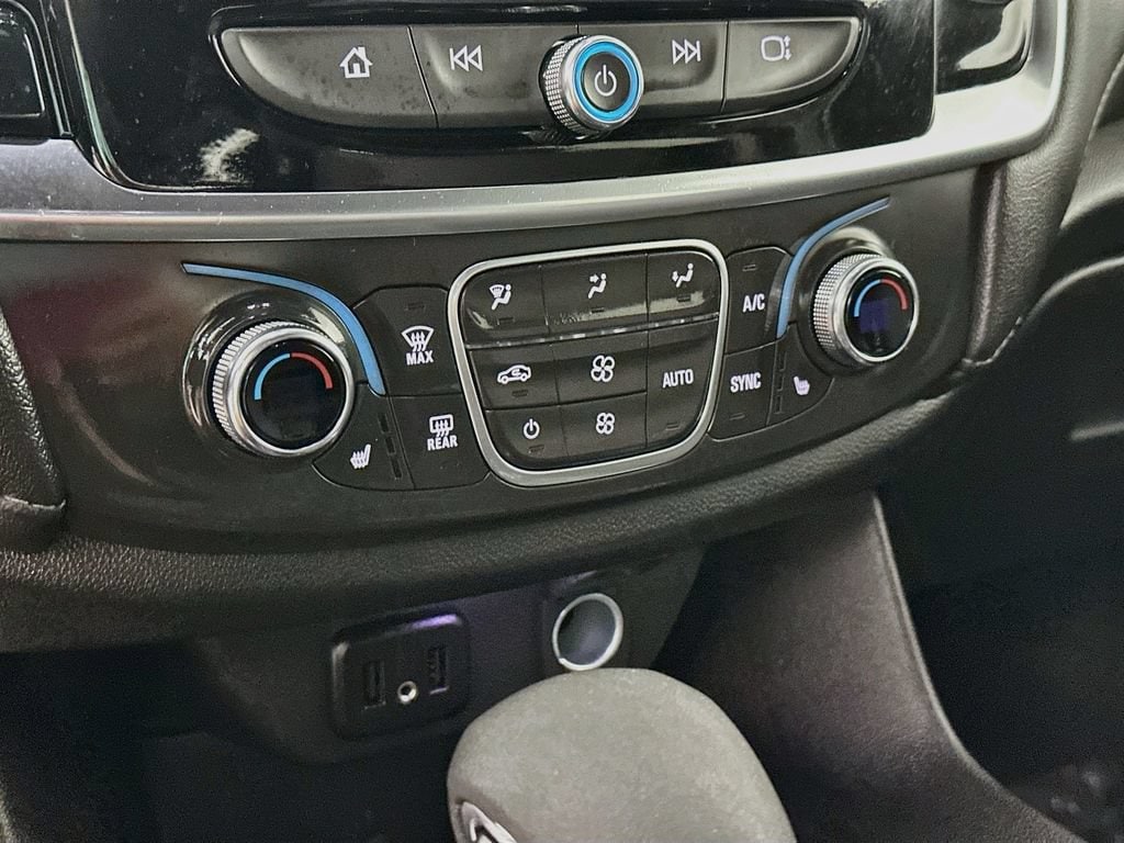 2023 Chevrolet Traverse 1LT - Photo 22