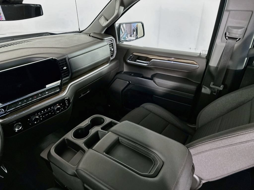2024 Chevrolet Silverado 1500 LT - Photo 31