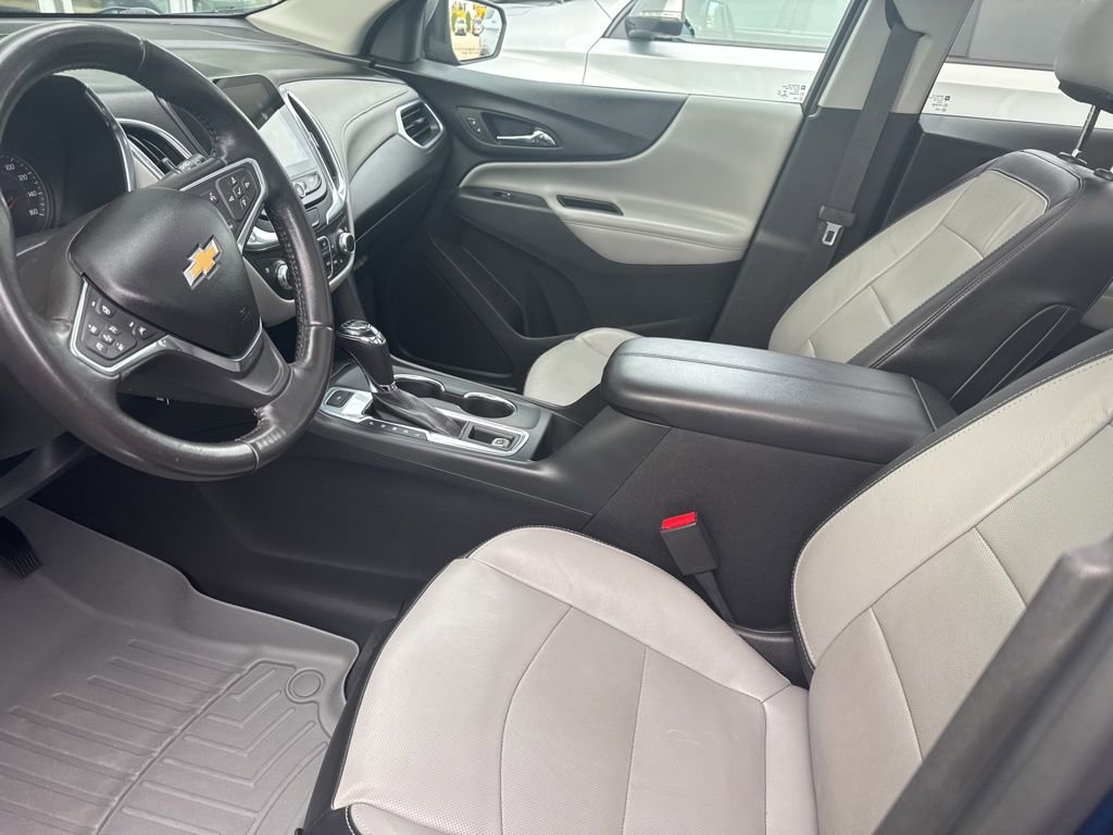 2019 Chevrolet Equinox Premier photo 3