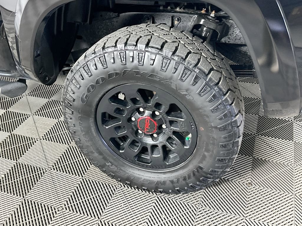2023 Toyota Tacoma SR5 - Photo 37