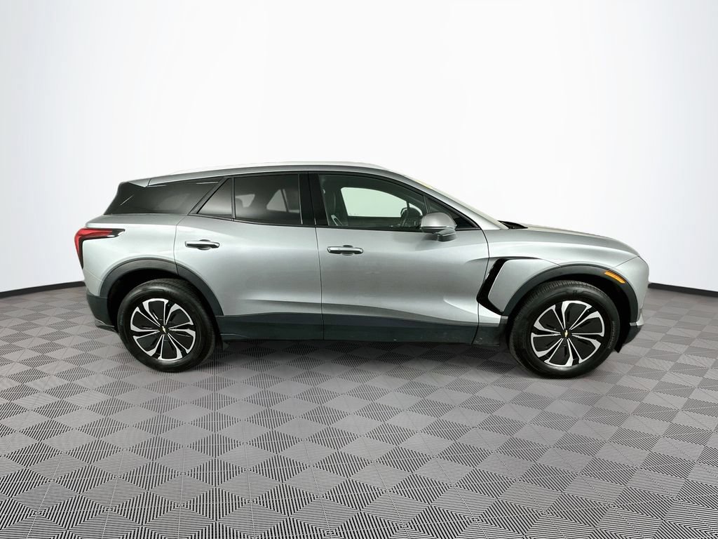 2024 Chevrolet Blazer EV LT - Photo 12