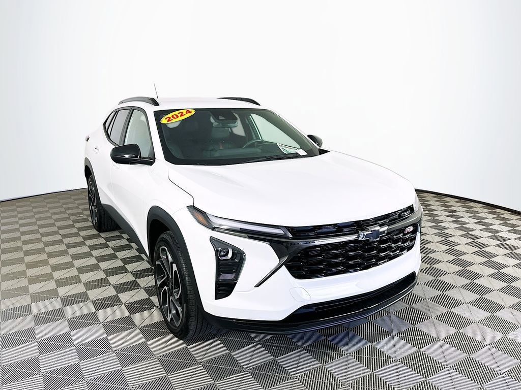 Used 2024 Chevrolet Trax 2RS SUV