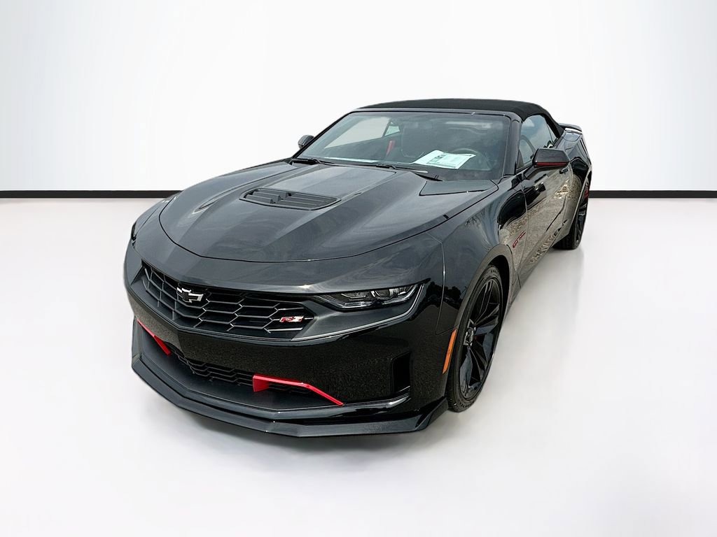 2024 Chevrolet Camaro LT1 photo 3
