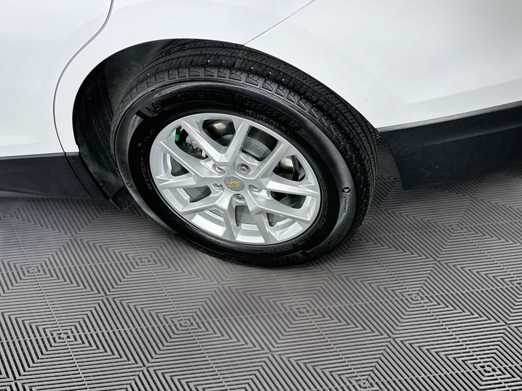 2024 Chevrolet Equinox LT - Photo 40