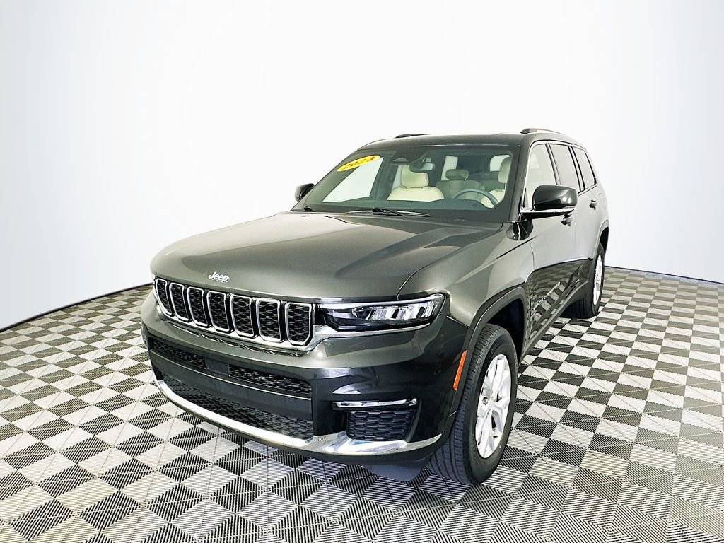 2023 Jeep Grand Cherokee Limited photo 2
