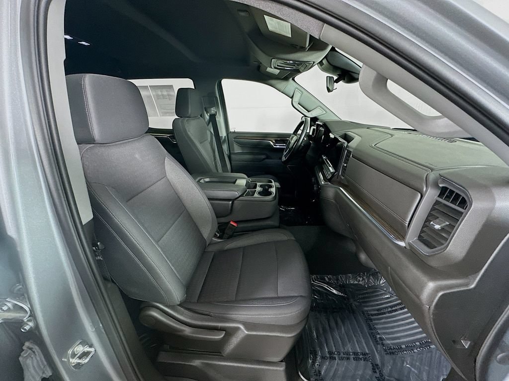 2023 Chevrolet Silverado 1500 LT - Photo 35