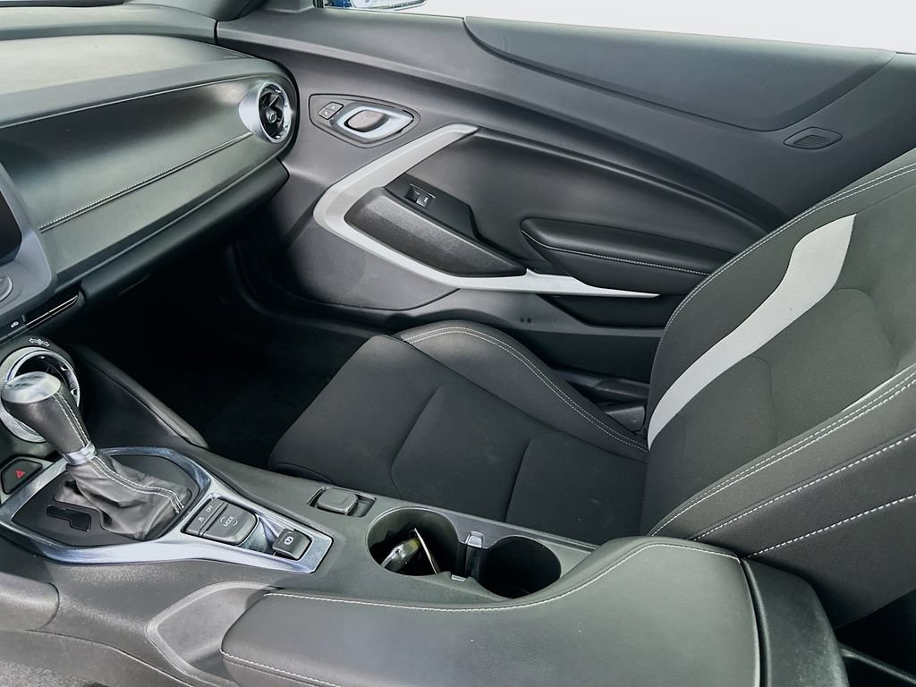 2022 Chevrolet Camaro 1SS - Photo 28