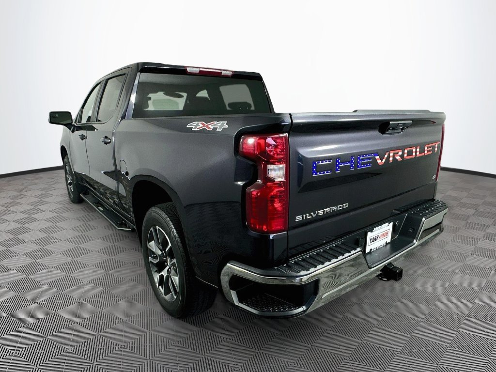 2024 Chevrolet Silverado 1500 LT - Photo 7