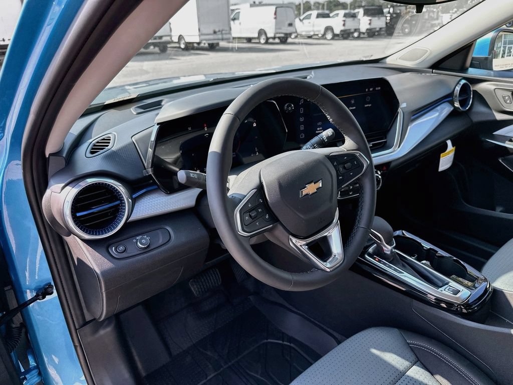 2026 Chevrolet Trax LT - Photo 13
