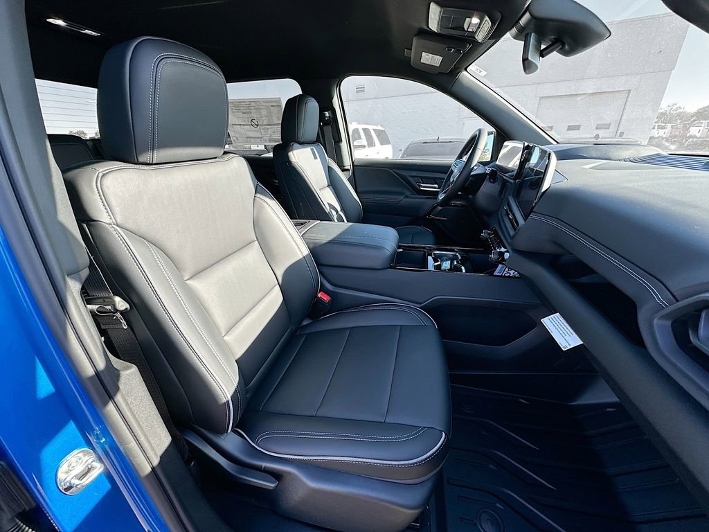 2026 Chevrolet Silverado EV LT - Photo 32