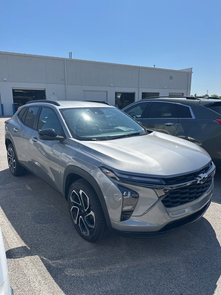 2024 Chevrolet Trax 2RS's photo