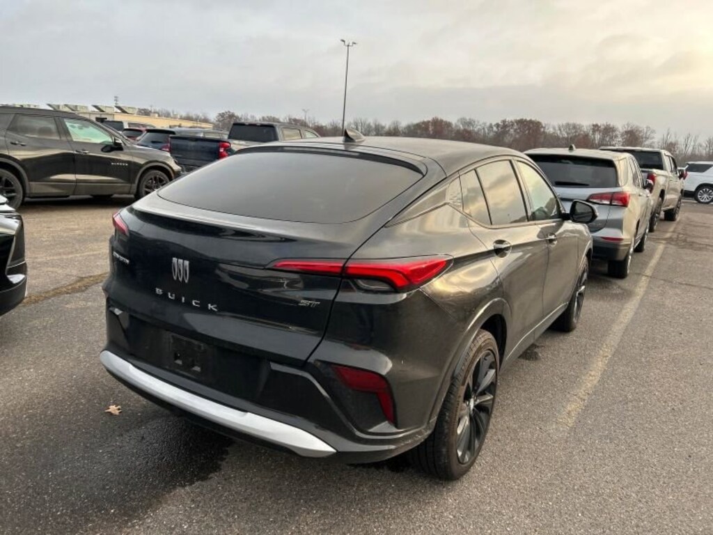Used 2024 Buick Envista Sport Touring SUV