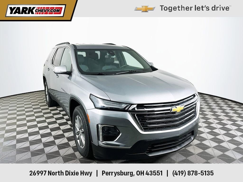 Used 2023 Chevrolet Traverse LT Cloth SUV