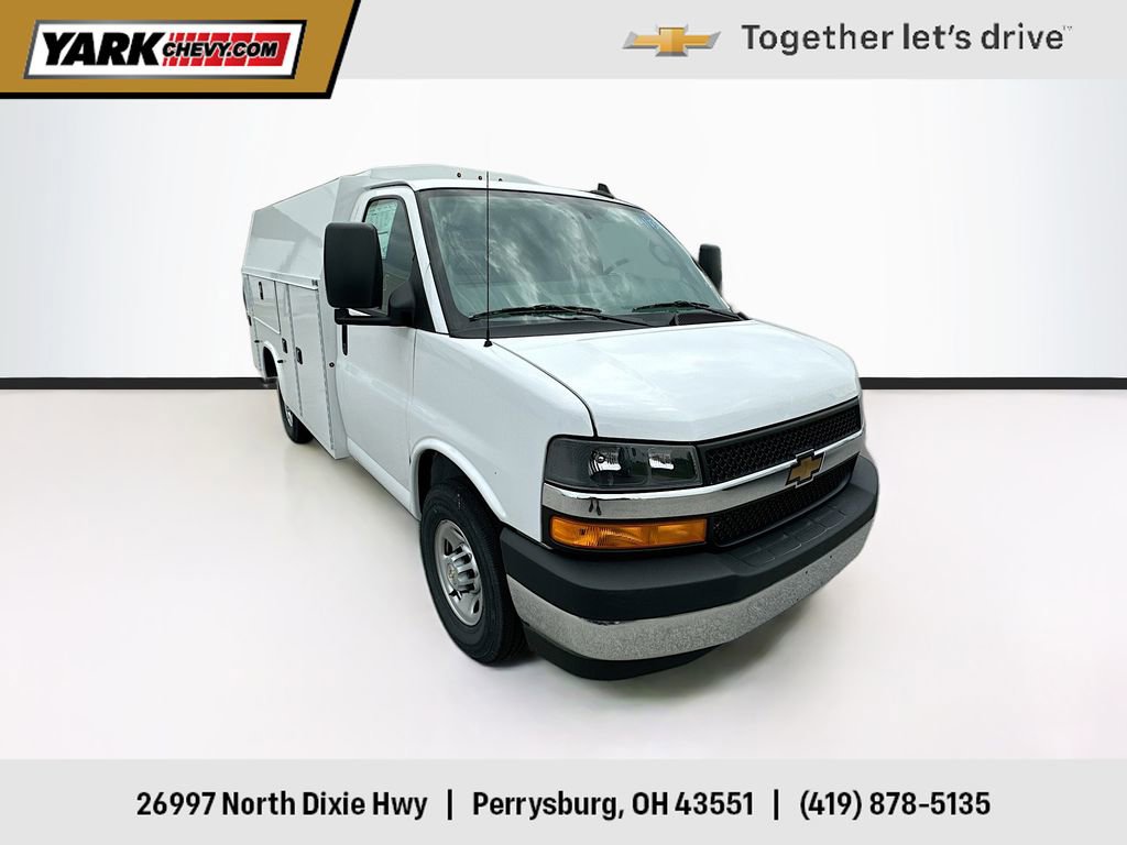 2026 Chevrolet Express 3500 139" WB's photo