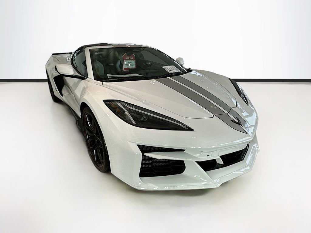 2024 Chevrolet Corvette Z06 3LZ photo 2