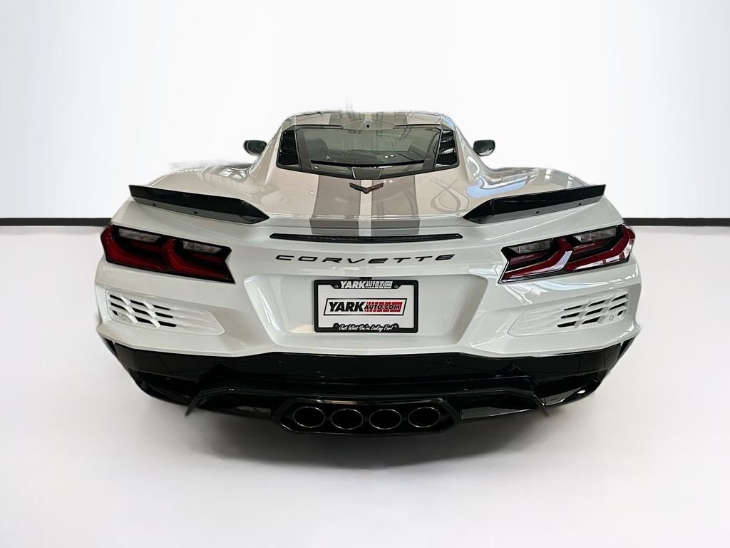 2024 Chevrolet Corvette 3LZ - Photo 8