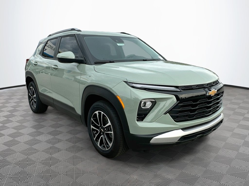 2026 Chevrolet Trailblazer LT - Photo 2