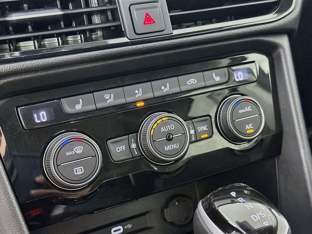 2024 Volkswagen Taos SE - Photo 23