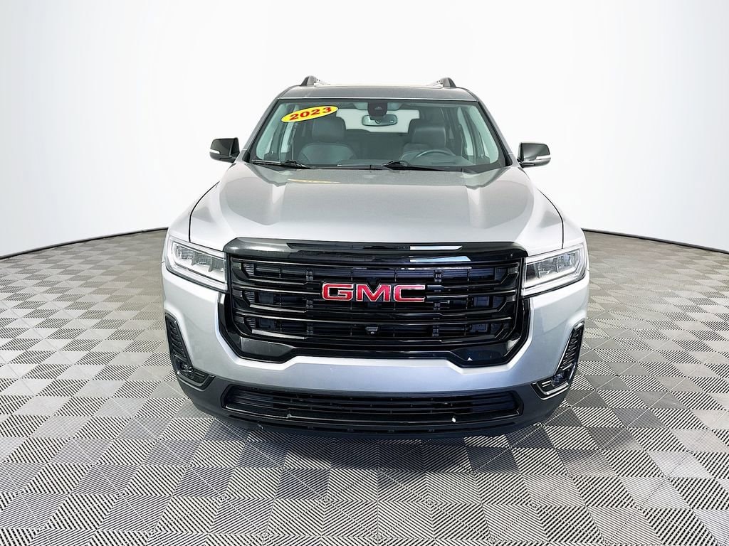Used 2023 GMC Acadia SLT SUV