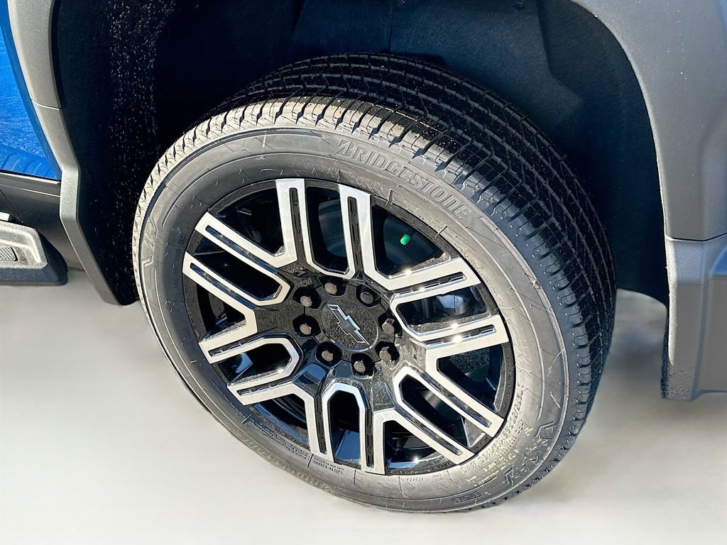 2026 Chevrolet Silverado EV LT - Photo 35