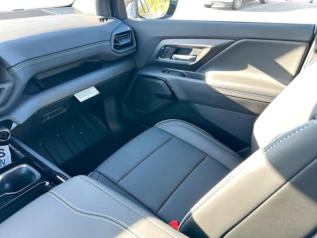 2026 Chevrolet Silverado EV LT - Photo 28