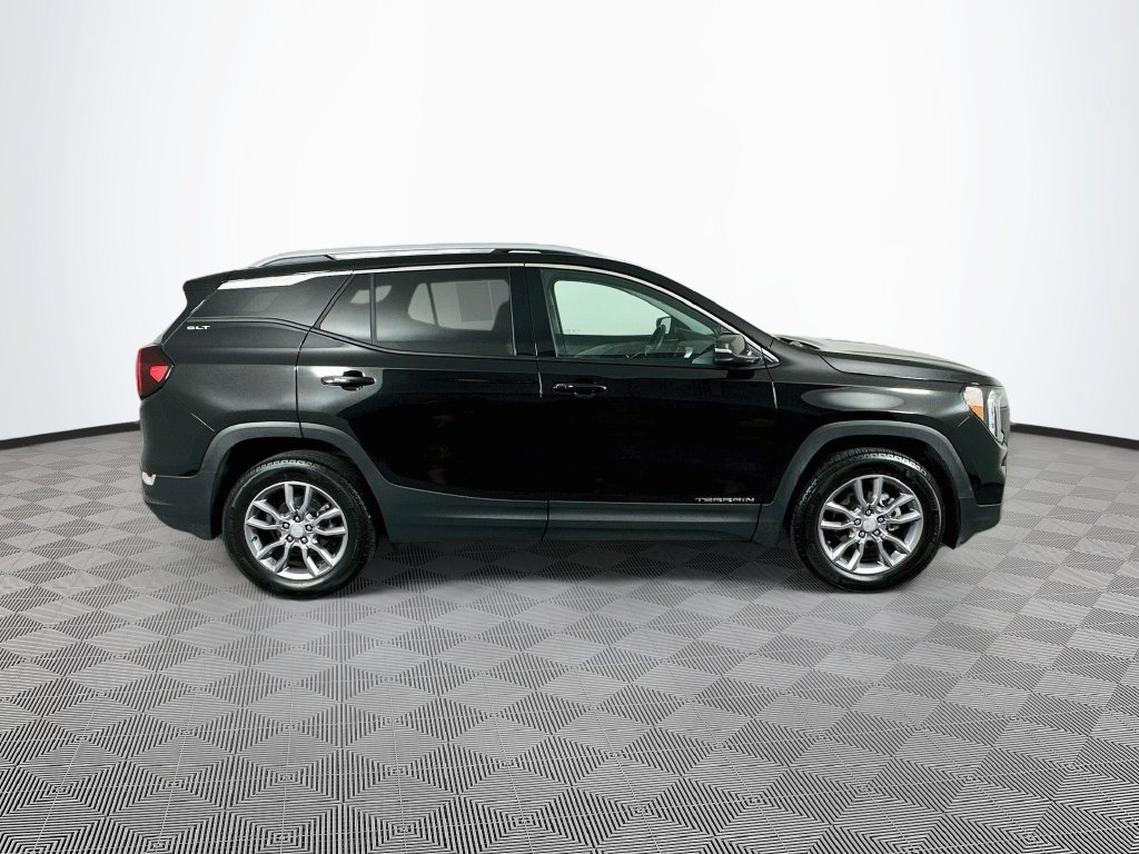 2024 GMC Terrain SLT - Photo 12