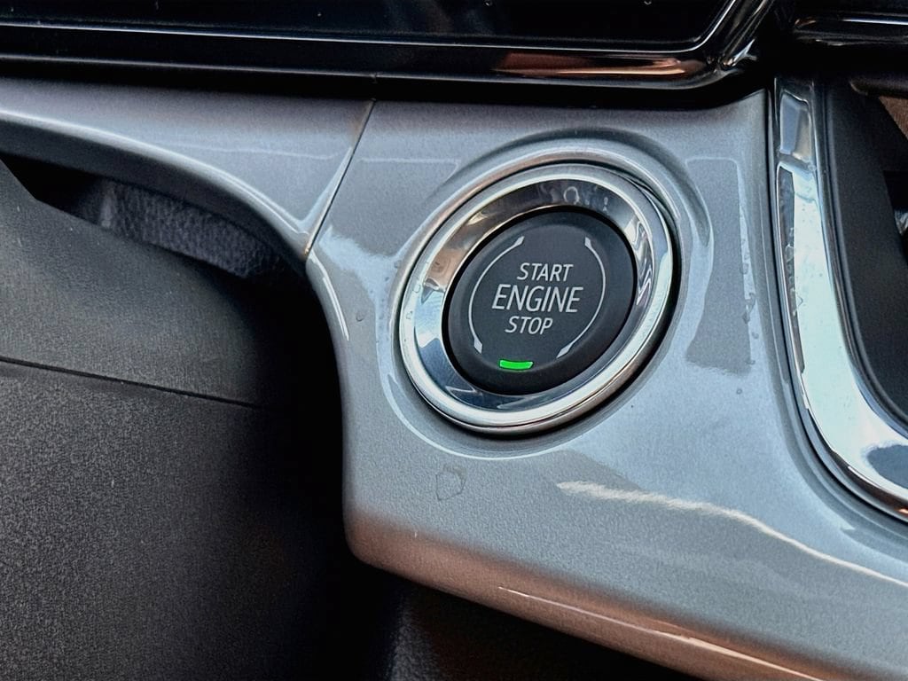 2026 Chevrolet Trax LT - Photo 18