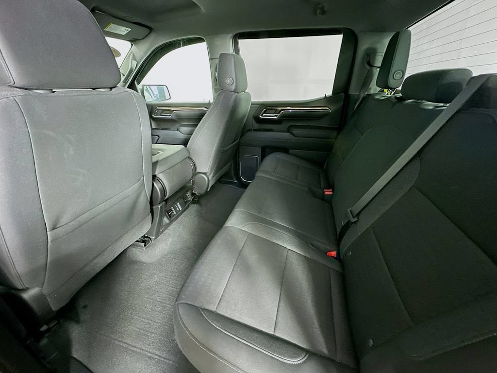 2023 Chevrolet Silverado 1500 LT - Photo 31