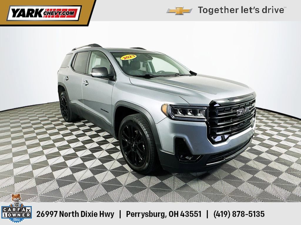 2023 GMC Acadia SLT's photo