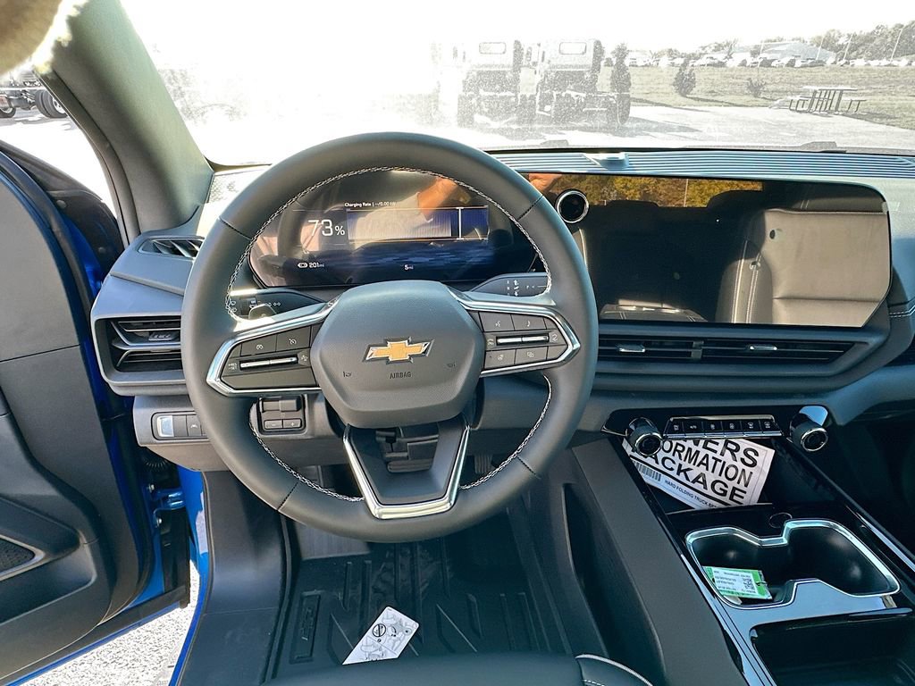 2026 Chevrolet Silverado EV LT - Photo 15