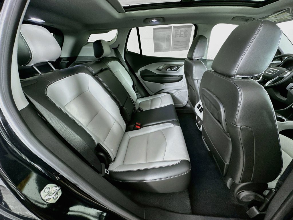 2024 GMC Terrain SLT - Photo 36