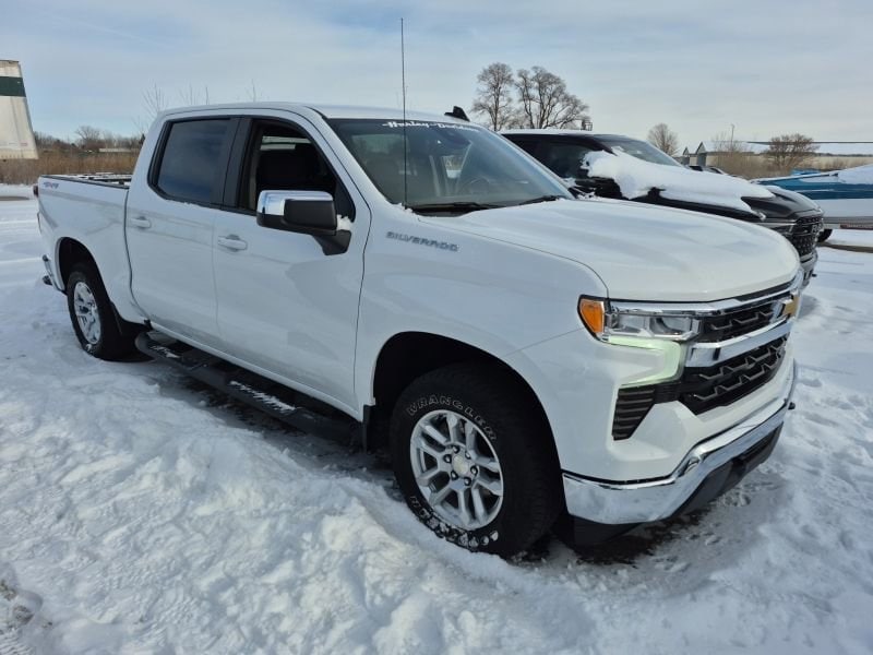 2022 Chevrolet Silverado 1500 LT's photo