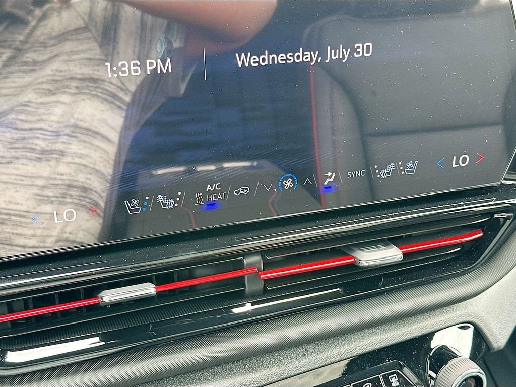 2025 Chevrolet Silverado EV RST - Photo 20