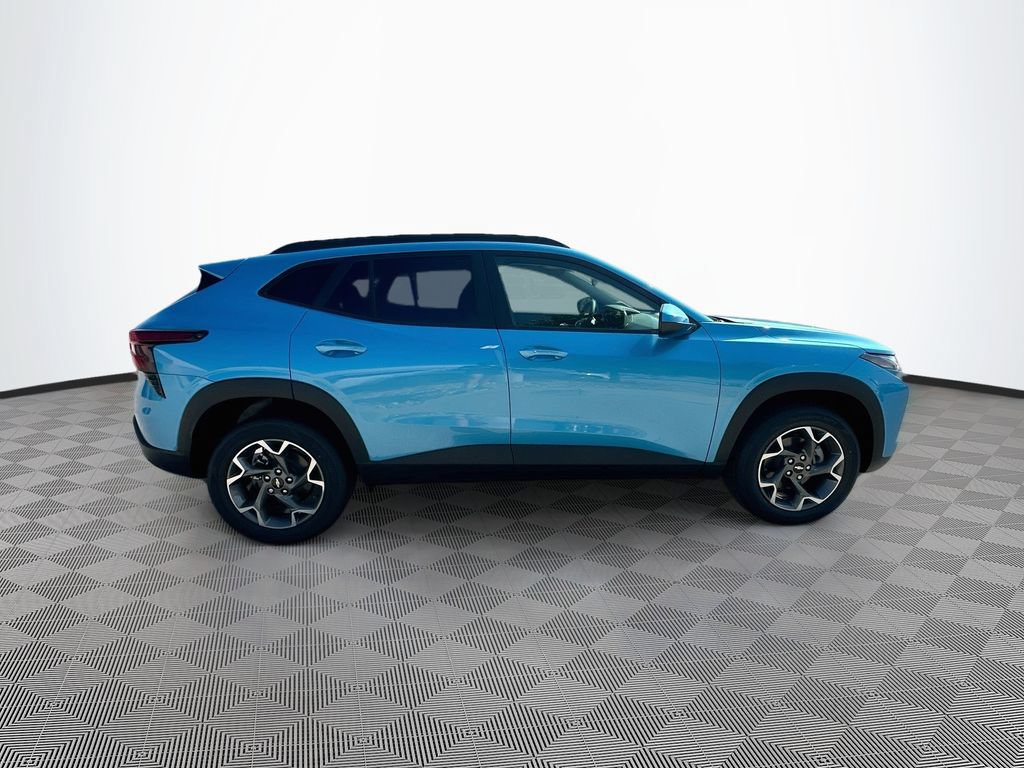 2026 Chevrolet Trax LT - Photo 10