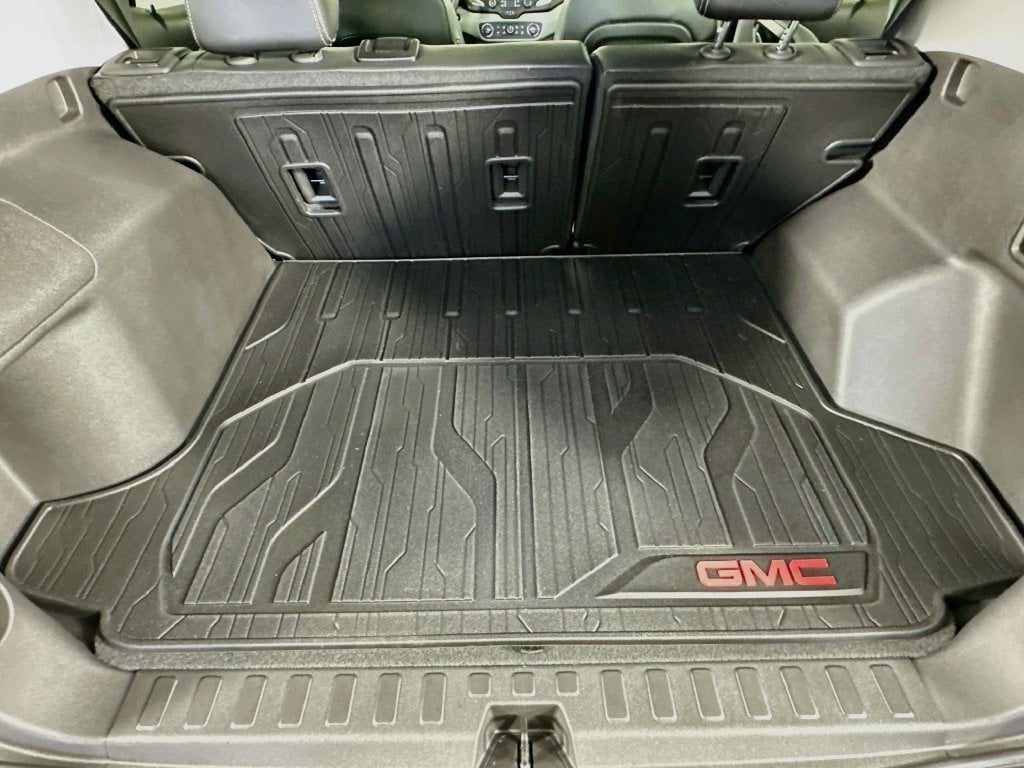 2024 GMC Terrain SLT - Photo 35