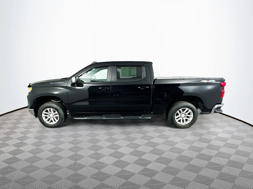 2023 Chevrolet Silverado 1500 LT - Photo 6