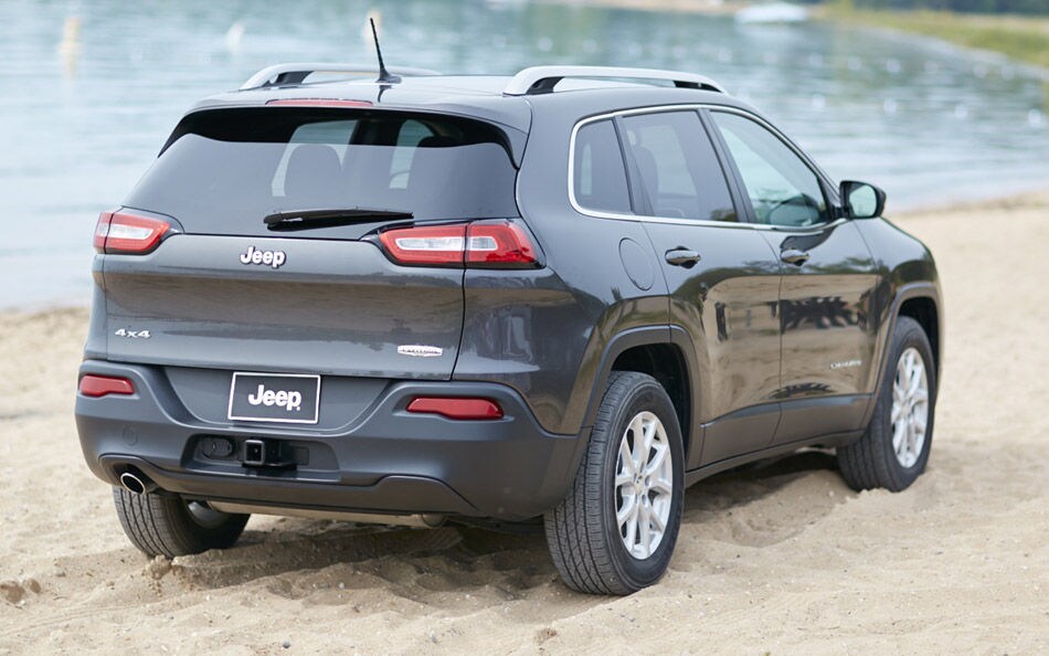 2015 Jeep Cherokee Rear.jpg 2015 Jeep Cherokee Rear