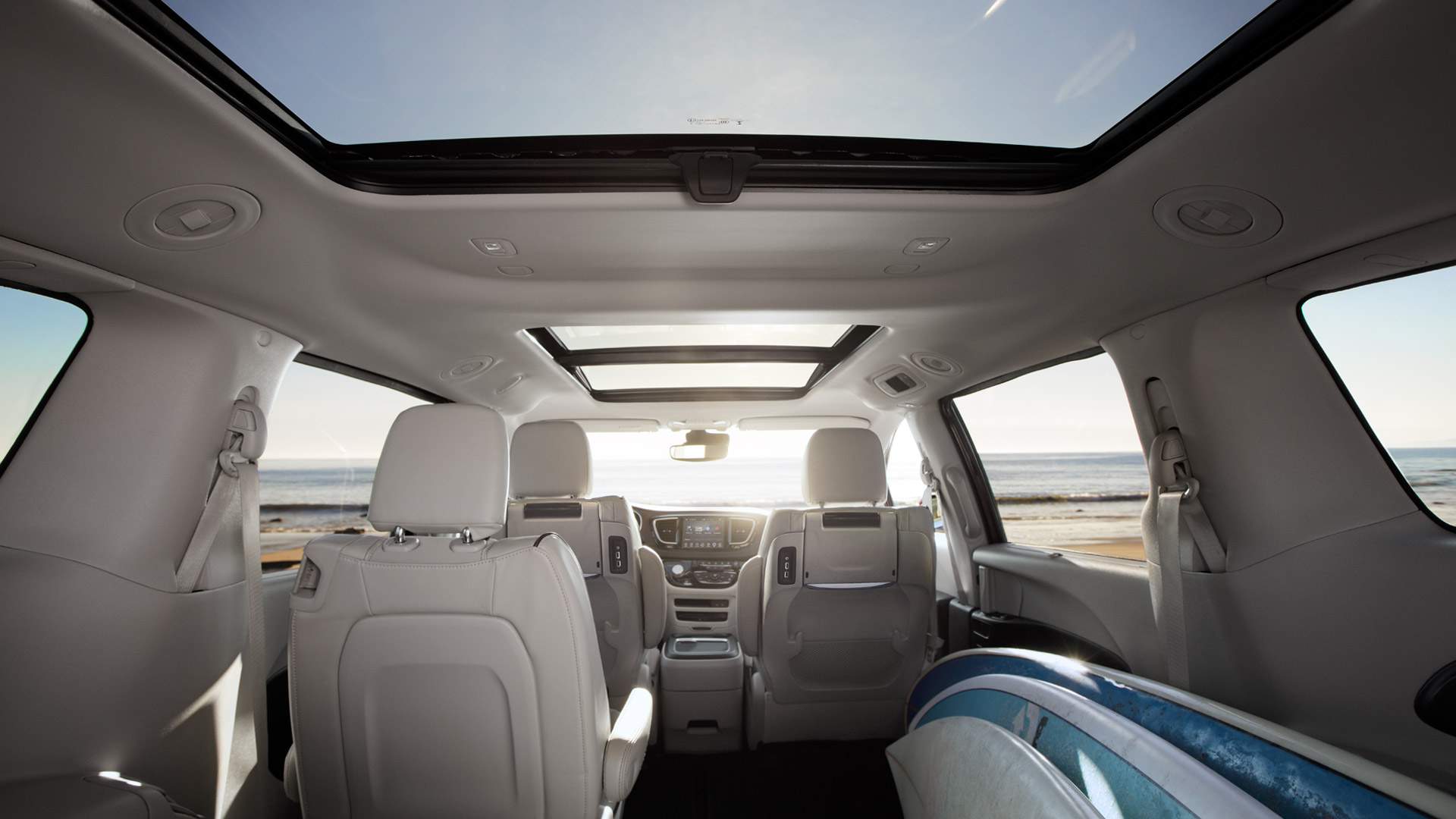 2017 Chrysler Pacifica Spacious Interior.jpg 2017 Chrysler Pacifica Spacious Interior