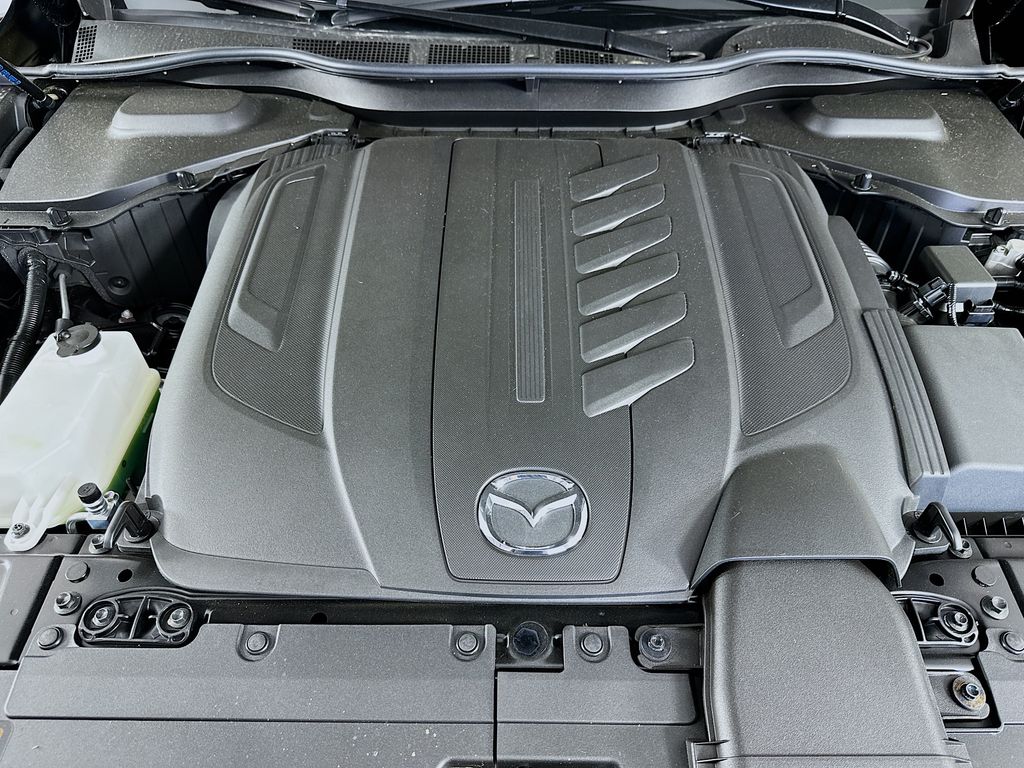 2026 Mazda CX-90 Premium Package - Photo 37