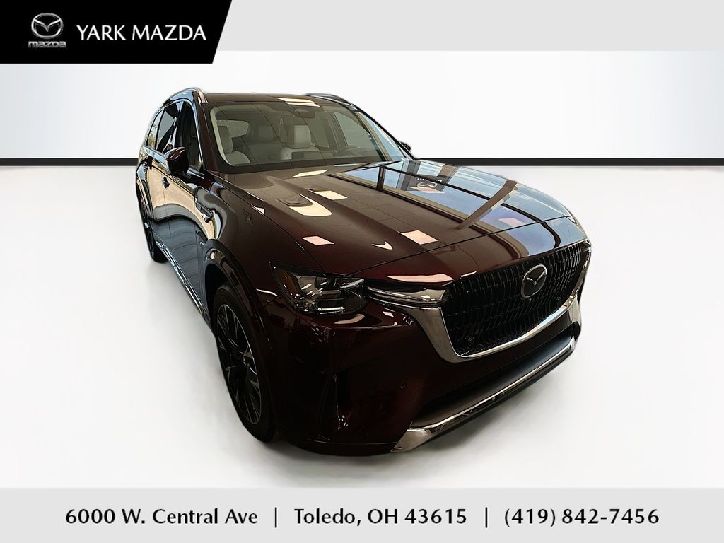 2025 Mazda CX-90 Premium Package's photo