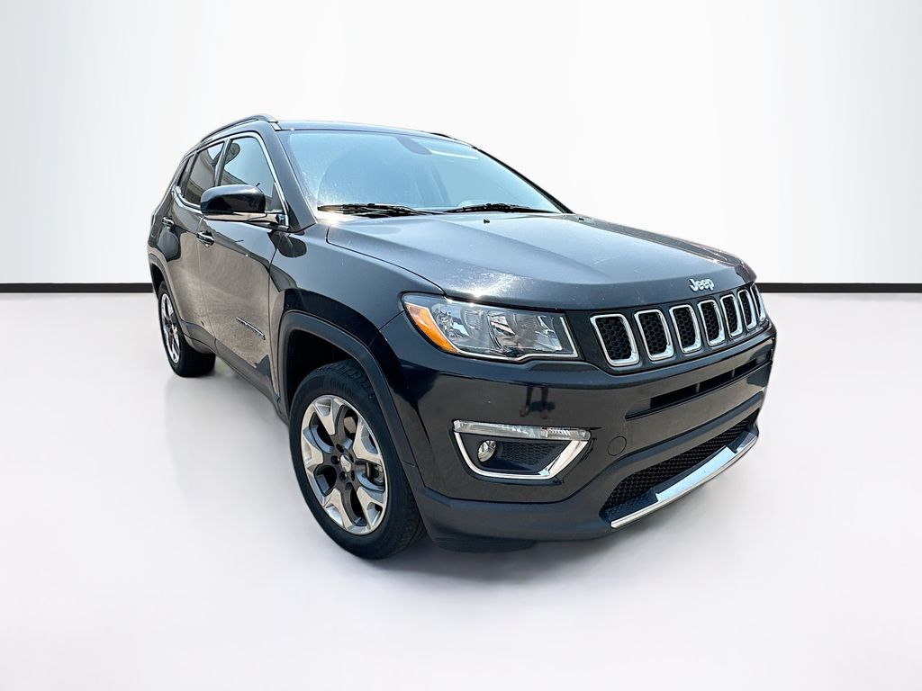 Used 2020 Jeep Compass Limited with VIN 3C4NJDCB5LT196872 for sale in Toledo, OH